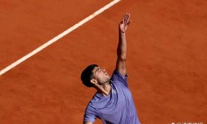 开云体育平台APP-美国网球队完胜日本网球队，阿尔卡拉斯绝境逆转的简单介绍