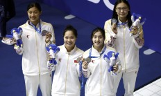 开云在线直播-游泳银牌夺得，泳坛新星崭露头角的简单介绍