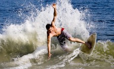 开云体育平台APP-巴尔韦德关键回合不手软，哥斯达黎加鏖战西班牙展现足球的纯粹魅力