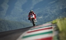 开云足球直播-贝恩节奏完全掌控，湖人淘汰新疆队的战术密码