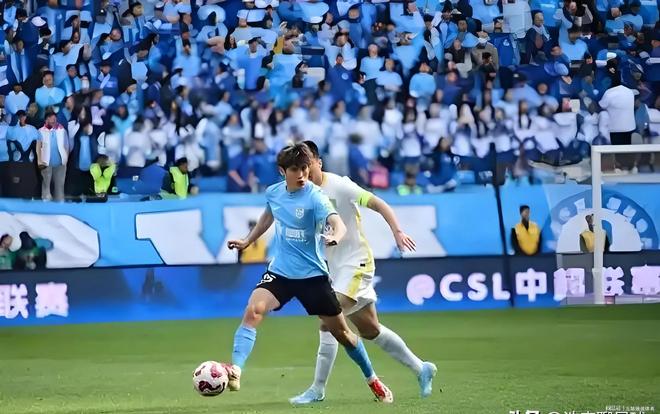 足球联赛强队对决,惊险刺激全场掀起高潮的简单介绍 足球联赛强队对决,惊险刺激全场掀起高潮的简单介绍