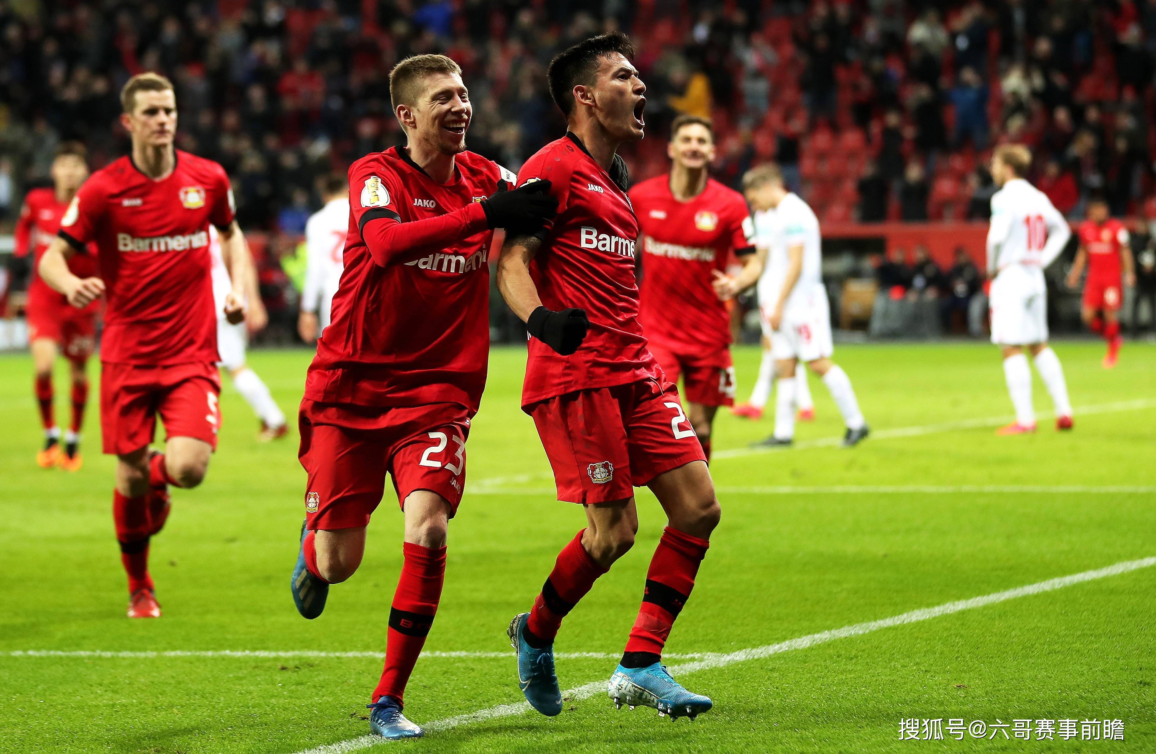 包含奥格斯堡队球员表现火热,力压对手,夺冠的词条 包含奥格斯堡队球员表现火热,力压对手,夺冠的词条