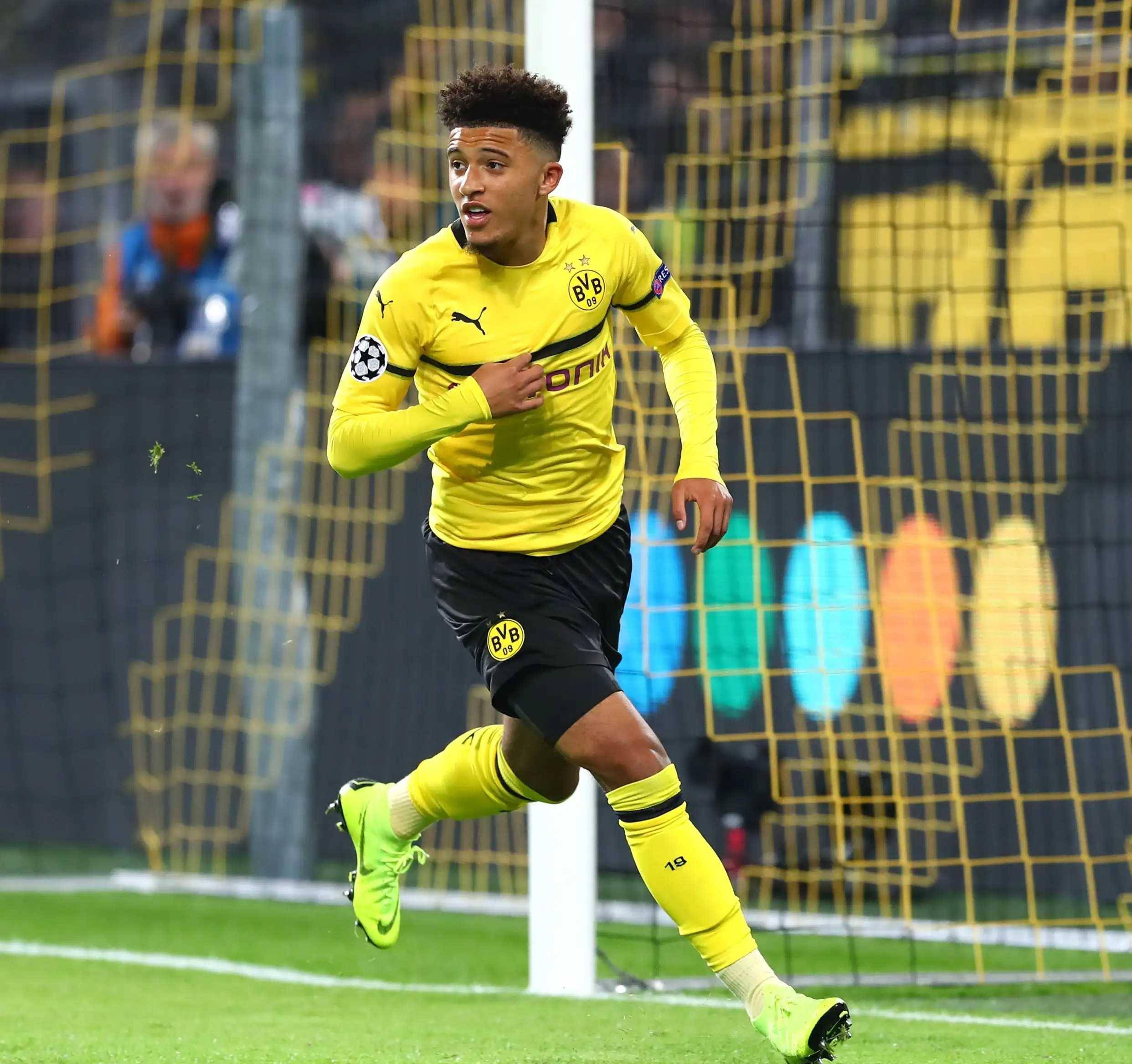 关于多特蒙德遭遇绝杀失利，争冠关键阻碍的信息