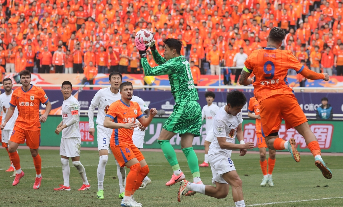 包含中超豪门球队在国际赛场上大放异彩的词条