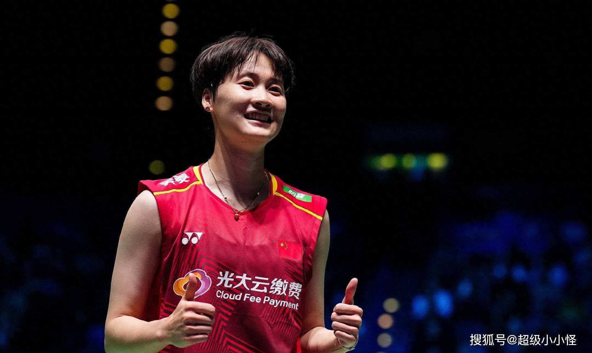 包含中国羽毛球队绝地反击韩国羽毛球队，安赛龙送出助攻的词条