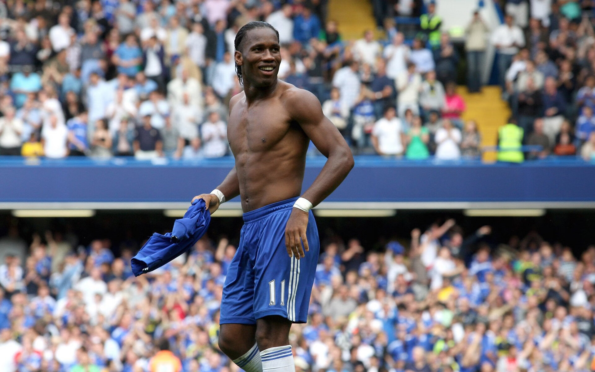 年度焦点之战，瑞士军刀出鞘，正面击溃沙特沙漠风暴