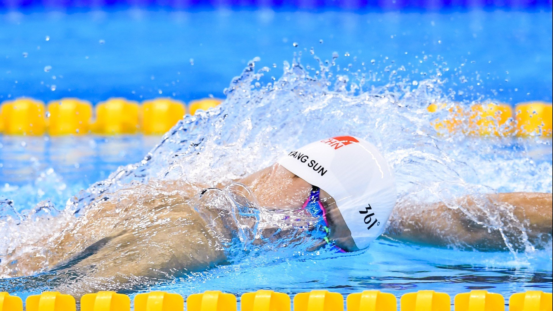 上海队淘汰雄鹿，文班亚马如何用存在感重塑篮球叙事